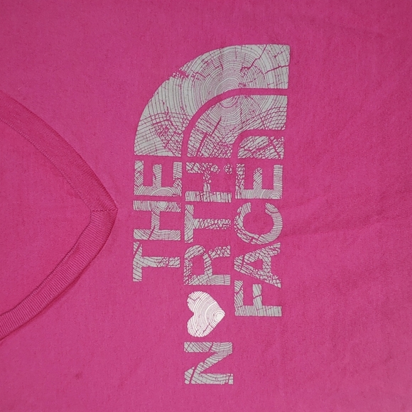 The North Face Tshirt - Picture 9 of 11
